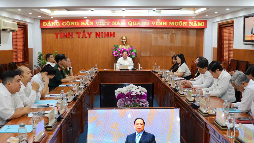 Ph&aacute;t động phong tr&agrave;o thi đua đổi mới s&aacute;ng tạo, chuyển đổi số v&agrave; ph&aacute;t triển doanh nghiệp