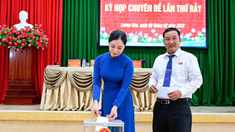 HĐND x&atilde; Lương H&ograve;a tổ chức Kỳ họp thứ 7