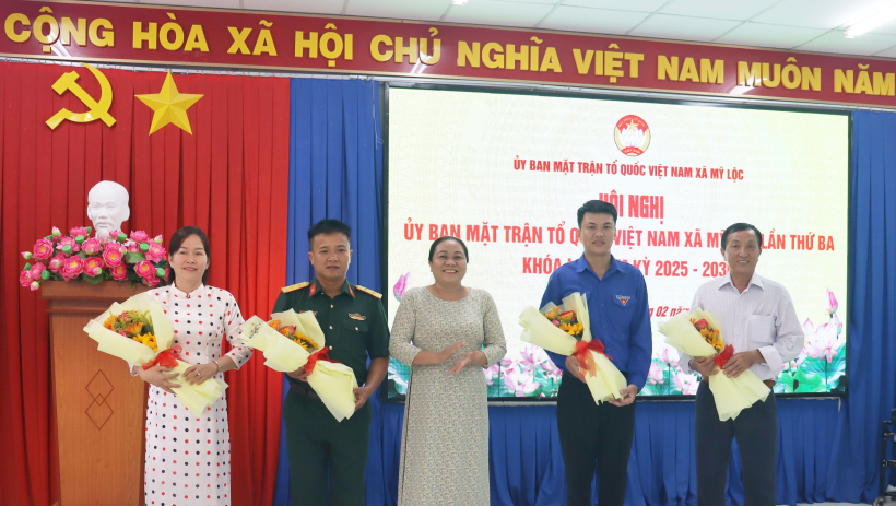 Hiệp thương bầu 2 Ph&oacute; Chủ tịch Ủy ban MTTQ Việt Nam x&atilde; Mỹ Lộc