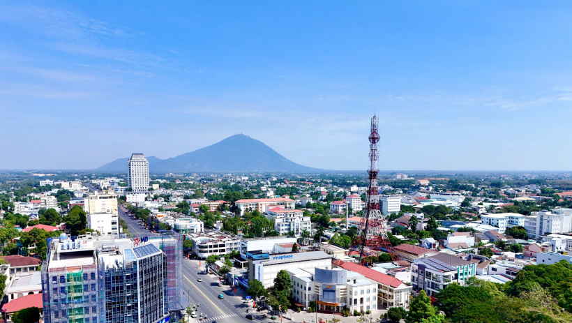 T&acirc;y Ninh v&agrave;o xu&acirc;n từ những nhịp c&ocirc;ng tr&igrave;nh