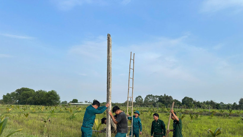 Chung tay hỗ trợ người d&acirc;n ổn định sinh hoạt