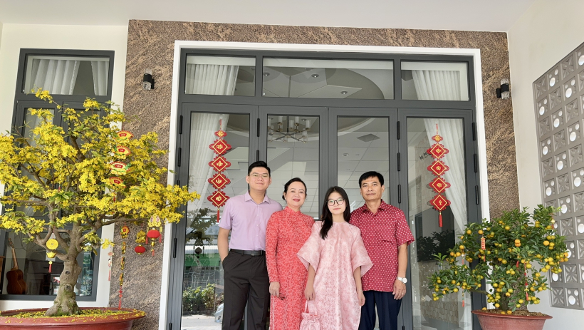 Tết qu&ecirc; hương đong đầy y&ecirc;u thương