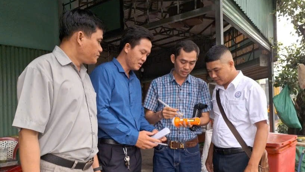 Viện Pasteur TP.Hồ Chí Minh giám sát công tác phòng, chống sốt xuất huyết tại xã Đức Hòa