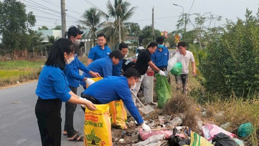 Giữ xanh m&ocirc;i trường để Xu&acirc;n th&ecirc;m trọn vẹn