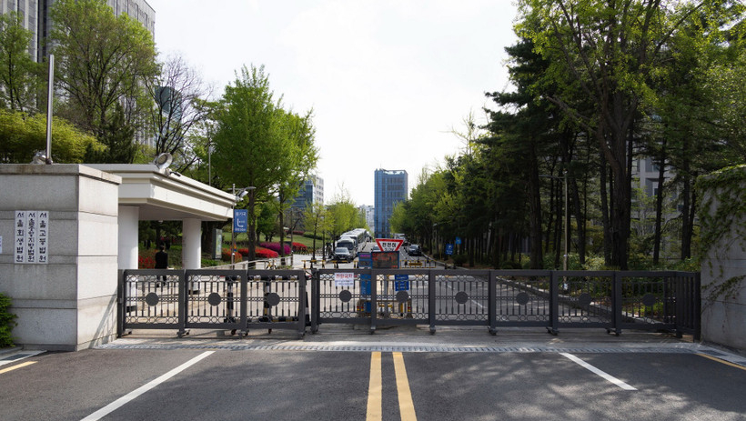 H&agrave;n Quốc tuy&ecirc;n &aacute;n c&aacute;c th&agrave;nh vi&ecirc;n Nội c&aacute;c cũ li&ecirc;n quan đến thiết qu&acirc;n luật