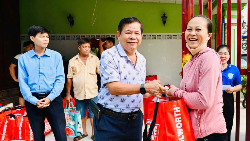 "Xu&acirc;n sẻ chia &ndash; Tết y&ecirc;u thương" tại x&atilde; Mỹ Y&ecirc;n