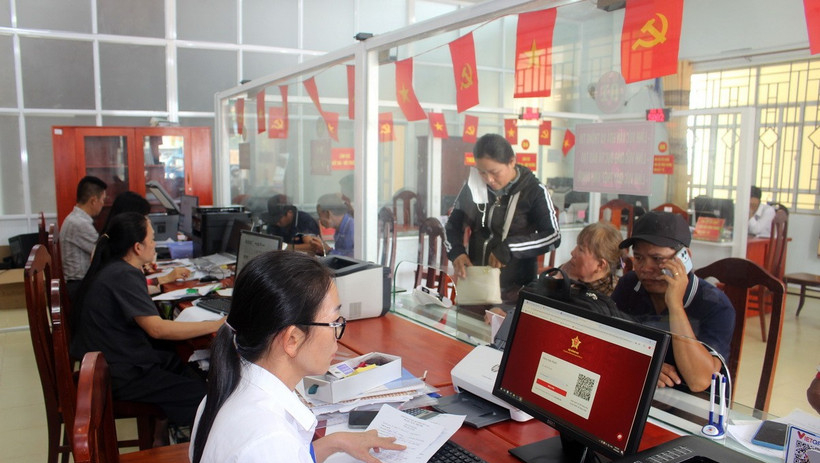 Thủ tướng Ch&iacute;nh phủ ban h&agrave;nh Kế hoạch triển khai thi h&agrave;nh Luật Vi&ecirc;n chức