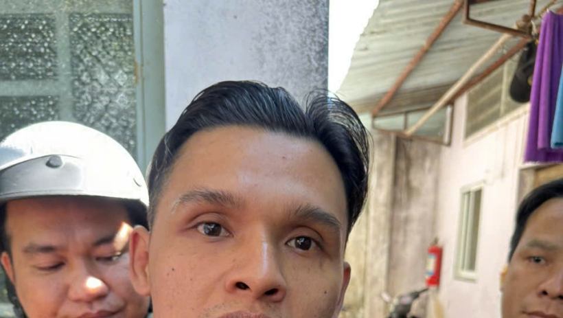 Bắt đối tượng x&ocirc;ng v&agrave;o ph&ograve;ng trọ, cướp d&acirc;y chuyền v&agrave;ng