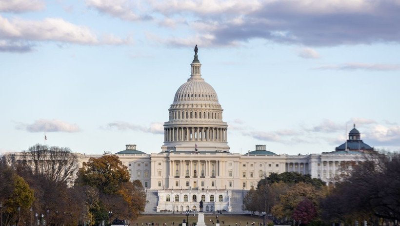 Mỹ: Ch&iacute;nh phủ li&ecirc;n bang tiếp tục đ&oacute;ng cửa từng phần