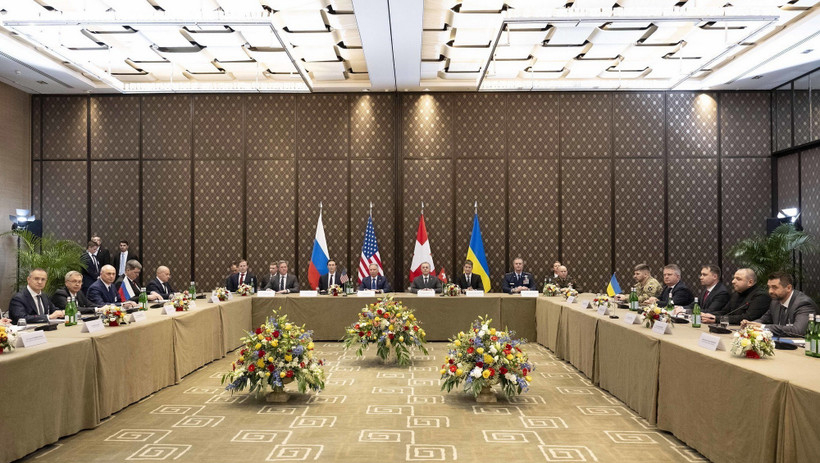 Ph&aacute;i đo&agrave;n Ukraine bất đồng n&ocirc;̣i b&ocirc;̣ trong v&ograve;ng đ&agrave;m ph&aacute;n Geneva