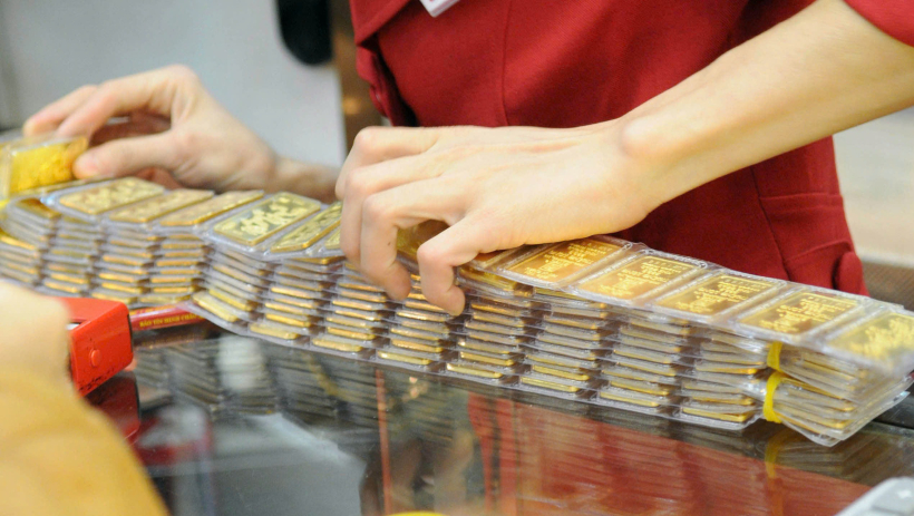 Mùng 3 tết, giá vàng bán ra 179 triệu đồng/lượng