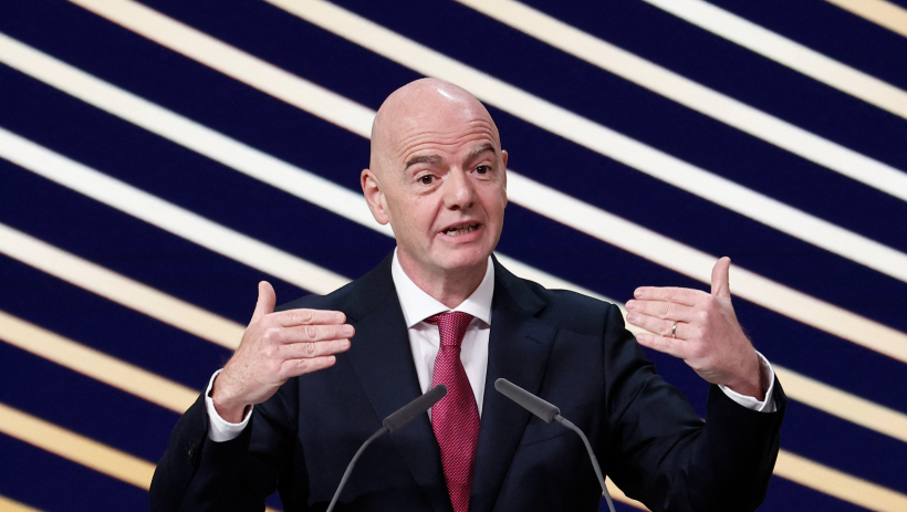 Chủ tịch FIFA tuy&ecirc;n bố v&eacute; xem World Cup 2026 đ&atilde; b&aacute;n hết