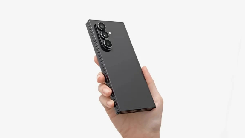 Galaxy Z TriFold 'ch&aacute;y h&agrave;ng' tại Mỹ