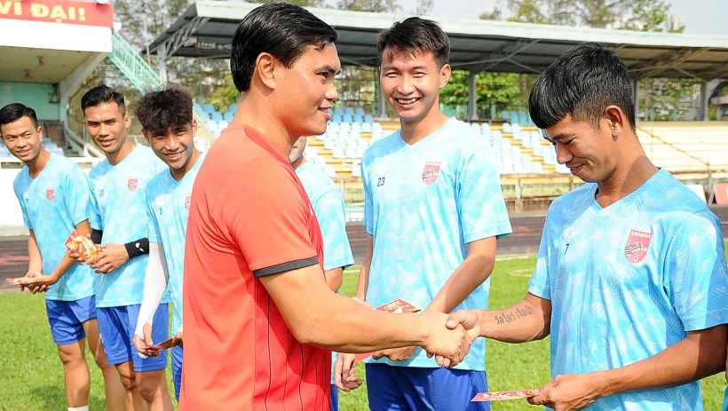 C&acirc;u lạc bộ Long An khai s&acirc;n đầu năm B&iacute;nh Ngọ 2026