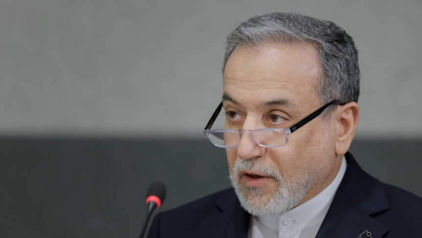 Iran phản b&aacute;c tuy&ecirc;n bố của &ocirc;ng Trump: Mỹ chưa từng y&ecirc;u cầu chấm dứt l&agrave;m gi&agrave;u uranium