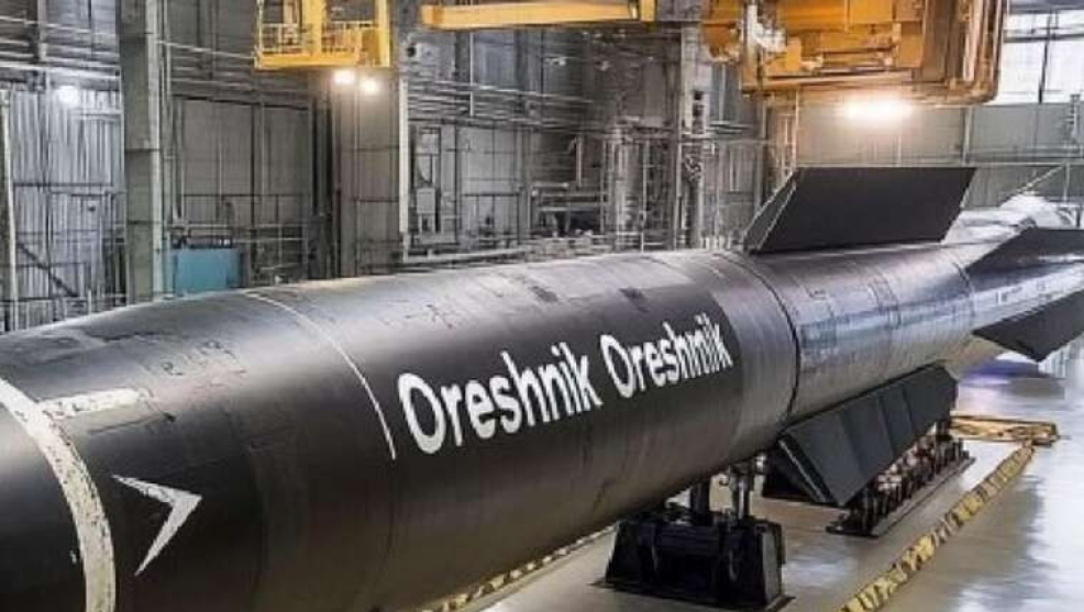 Ukraine tấn c&ocirc;ng nh&agrave; m&aacute;y sản xuất t&ecirc;n lửa đạn đạo của Nga