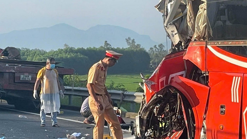 Cả nước c&oacute; 230 người tử vong v&igrave; tai nạn giao th&ocirc;ng trong 9 ng&agrave;y nghỉ Tết