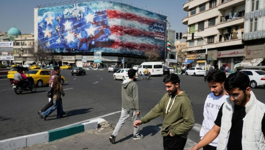 Đại sứ qu&aacute;n H&agrave;n Quốc khuyến c&aacute;o c&ocirc;ng d&acirc;n rời Iran