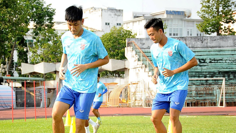 C&acirc;u lạc bộ Long An quyết t&acirc;m t&igrave;m điểm trước Đại học Văn Hiến tại v&ograve;ng 10 Giải hạng Nhất Quốc gia