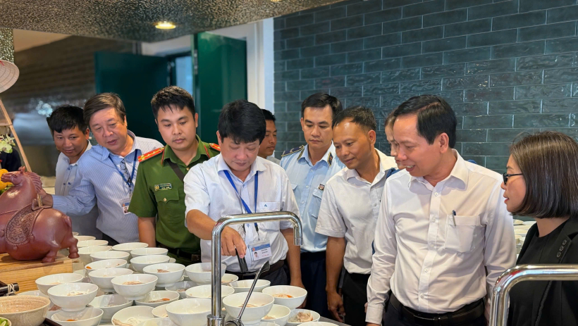 Kiểm tra an to&agrave;n vệ sinh thực phẩm tại Khu du lịch Quốc gia N&uacute;i B&agrave; Đen