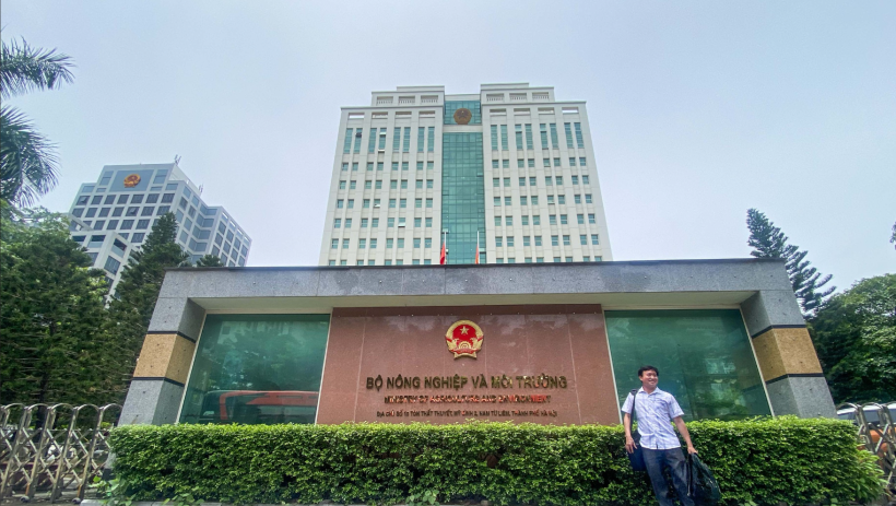 Bộ N&ocirc;ng nghiệp v&agrave; M&ocirc;i trường lập đường d&acirc;y n&oacute;ng tiếp nhận th&ocirc;ng tin vi phạm về đất đai