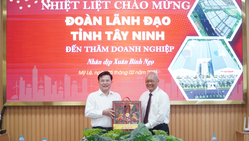 Ph&oacute; B&iacute; thư Tỉnh ủy Nguyễn Thanh Hải thăm, ch&uacute;c tết doanh nghiệp đầu năm mới