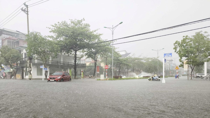 Thời tiết ng&agrave;y 27/2: Mưa d&ocirc;ng diện rộng ở Nam Bộ v&agrave; T&acirc;y Nguy&ecirc;n