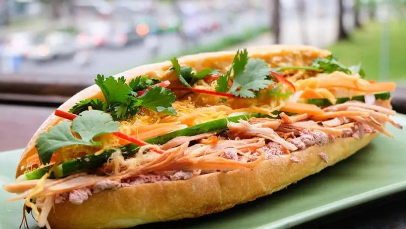 Đồng Th&aacute;p: 19 người nghi ngộ độc sau khi ăn b&aacute;nh mỳ