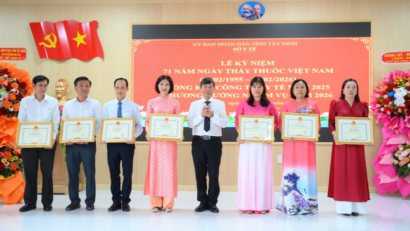 Ng&agrave;nh Y tế T&acirc;y Ninh tổ chức kỷ niệm 71 năm Ng&agrave;y Thầy thuốc Việt Nam