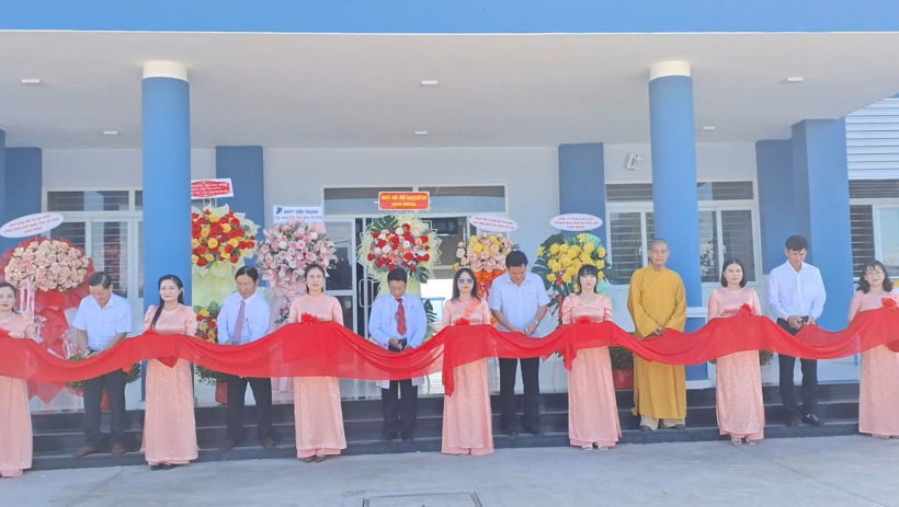 Kh&aacute;nh th&agrave;nh Trung t&acirc;m Y tế khu vực T&acirc;n Thạnh cơ sở 2 tại x&atilde; Hậu Thạnh