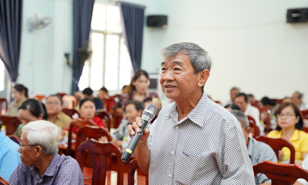 Cử tri xã Hảo Đước bày tỏ sự tin tưởng và đánh giá cao chương trình hành động của các ứng cử viên