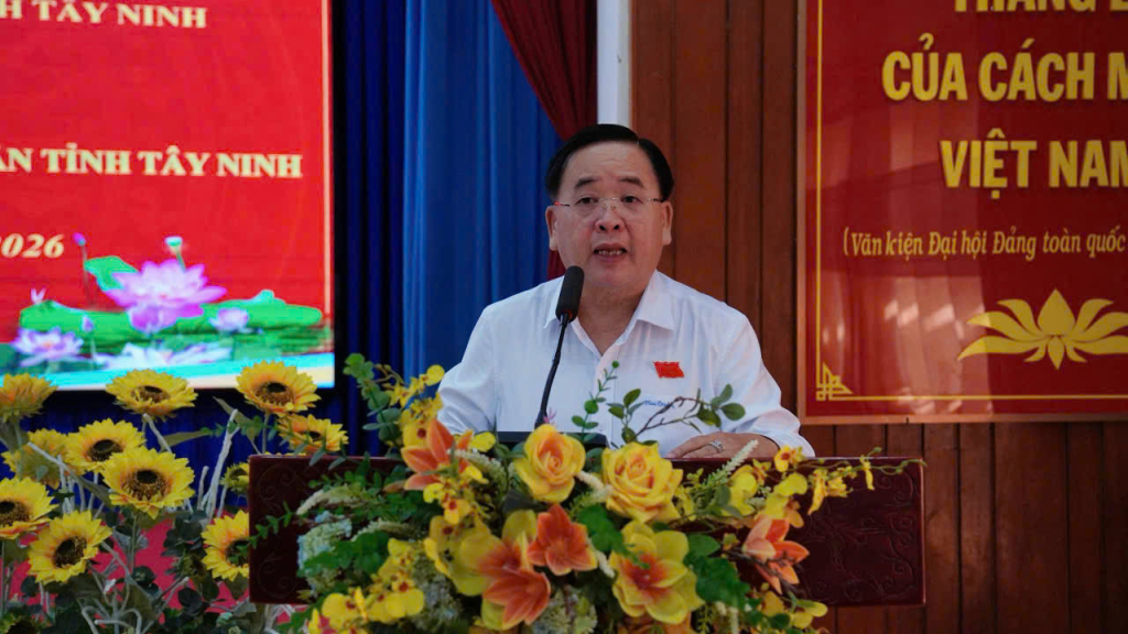 Giám đốc Công ty TNHH Một thành viên Hoà Thành Long An Võ Thanh Tú trình bày chương trình hành động