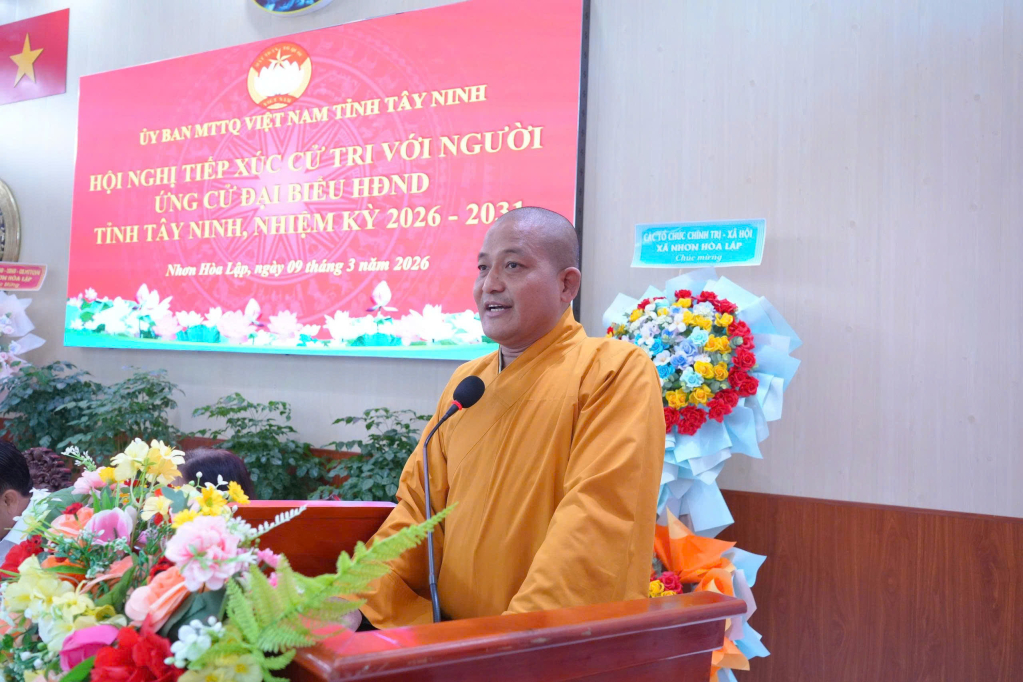 Ông Võ Thế Hữu (Thượng tọa Thích Lệ Duyên) - Ủy viên Ban Phật giáo Quốc tế Trung ương Giáo hội Phật  giáo Việt Nam, Phó Trưởng ban kiêm Chánh Thư ký Ban Trị sự GHPGVN tỉnh Tây Ninh, Trưởng ban Phật giáo Quốc tế Giáo hội Phật giáo Việt Nam tỉnh Tây Ninh, Phó Trưởng ban Thường trực Ban Tăng sự GHPGVN tỉnh Tây Ninh, Trưởng ban Trụ trì chùa Linh Nguyên, Quản sự chùa Pháp Minh xã Mỹ Hạnh trình bày chương trình hành động 