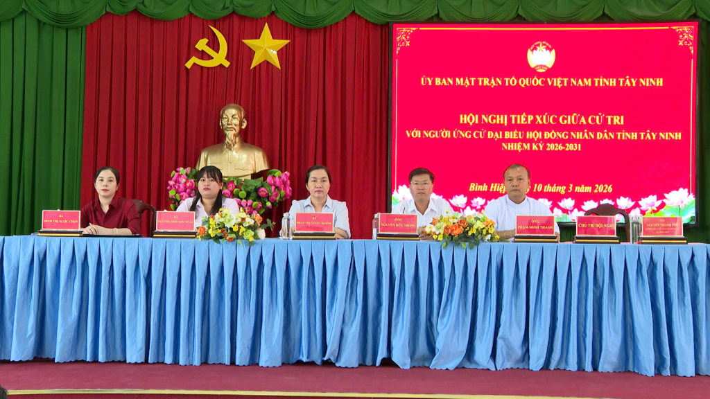 Ứng cử vi&ecirc;n HĐND tỉnh T&acirc;y Ninh, đơn vị bầu cử số 25 tiếp x&uacute;c cử tri x&atilde; B&igrave;nh Hiệp