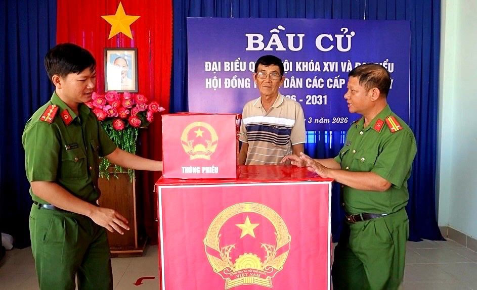 Bảo đảm an ninh, an to&agrave;n cho ng&agrave;y bầu cử