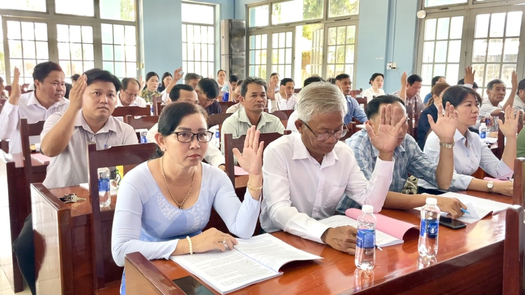 X&atilde; Vĩnh Ch&acirc;u tổng kết hoạt động HĐND x&atilde; kh&oacute;a I, nhiệm kỳ 2021-2026