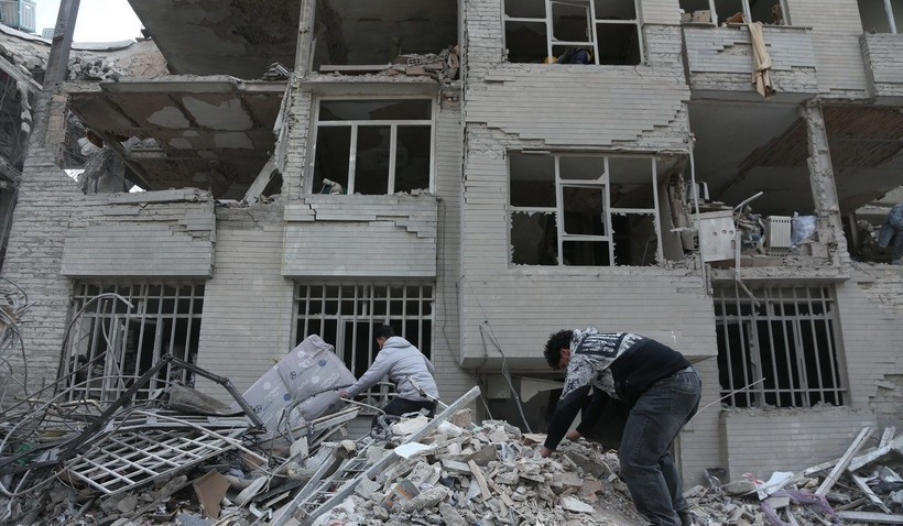 Israel v&agrave; Mỹ c&oacute; kế hoạch k&eacute;o d&agrave;i chiến dịch qu&acirc;n sự