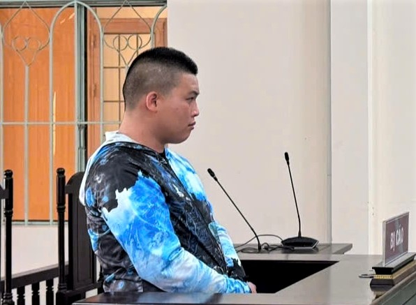 Đi t&ugrave; v&igrave; cho vay l&atilde;i suất 'si&ecirc;u cao'