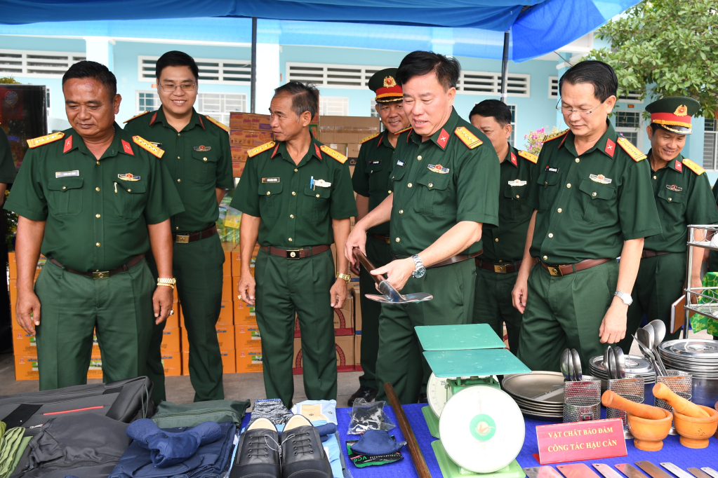 Ban Chỉ đạo 515 Qu&acirc;n khu 7 thăm, kiểm tra c&ocirc;ng t&aacute;c chuẩn bị của Đội K73