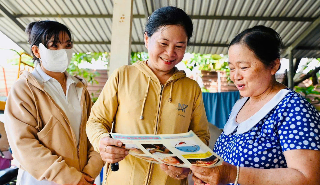 X&atilde; Mỹ Y&ecirc;n: Nỗ lực ngăn chặn dịch sốt xuất huyết b&ugrave;ng ph&aacute;t