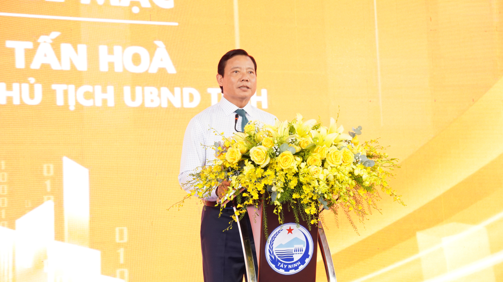 Phó Chủ tịch UBND tỉnh Phạm Tấn Hoà phát biểu bế mạc Ngày hội