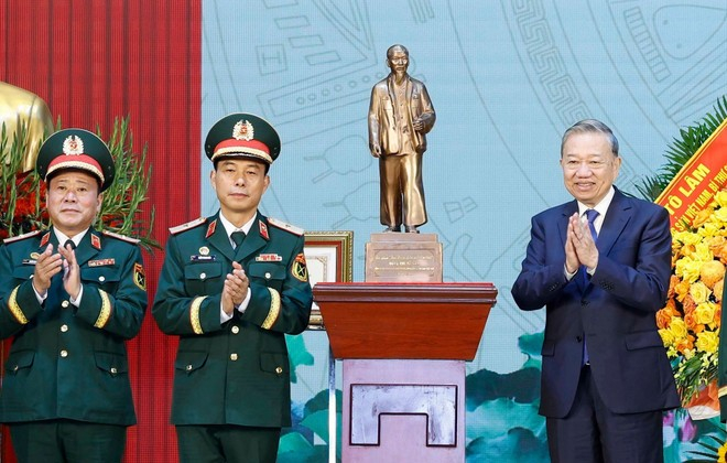 Tổng B&iacute; thư T&ocirc; L&acirc;m: Binh chủng C&ocirc;ng binh tiếp tục ph&aacute;t huy truyền thống 'Mở đường thắng lợi'