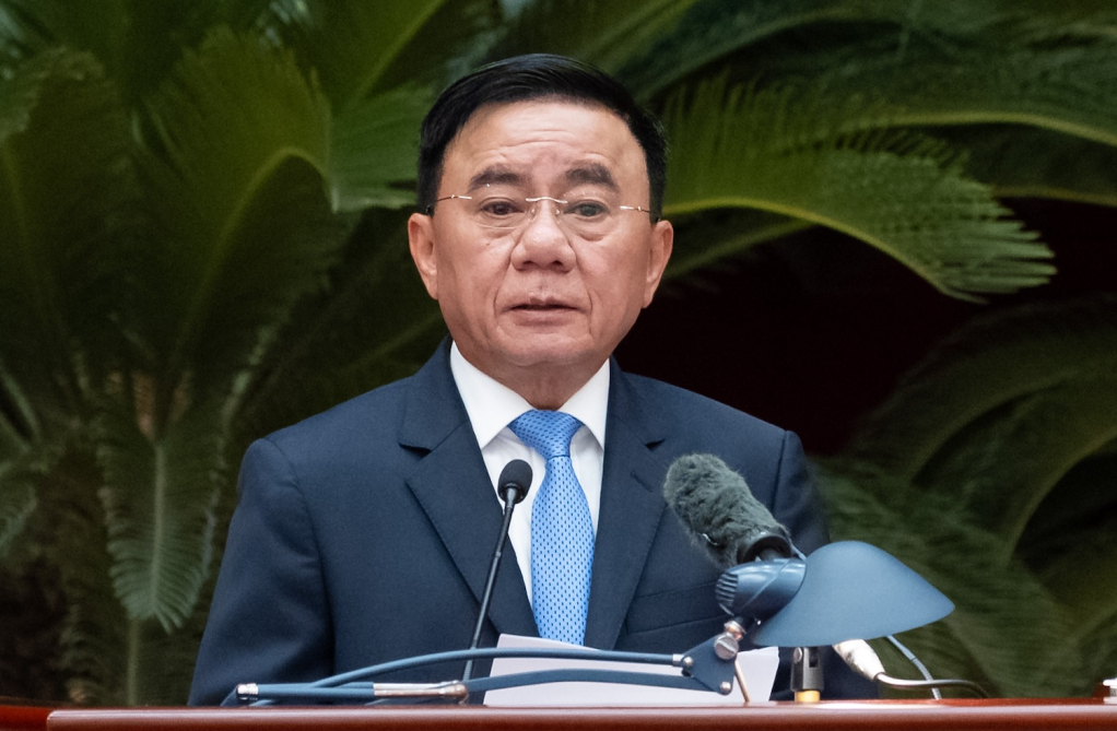 Bộ Ch&iacute;nh trị: Nghi&ecirc;n cứu hướng dẫn đ&aacute;nh gi&aacute; định kỳ hằng qu&yacute; với c&aacute;n bộ l&atilde;nh đạo, quản l&yacute;