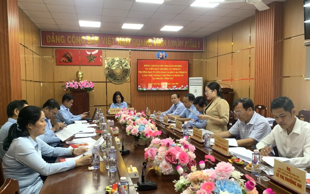 Ban Tuy&ecirc;n gi&aacute;o v&agrave; D&acirc;n vận Tỉnh ủy l&agrave;m việc với Đảng ủy x&atilde; Phước Vĩnh T&acirc;y v&agrave; Đảng ủy x&atilde; Phước Chỉ