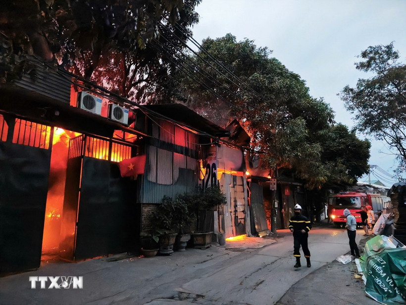 Những ch&iacute;nh s&aacute;ch mới nổi bật c&oacute; hiệu lực từ th&aacute;ng 4 năm 2026