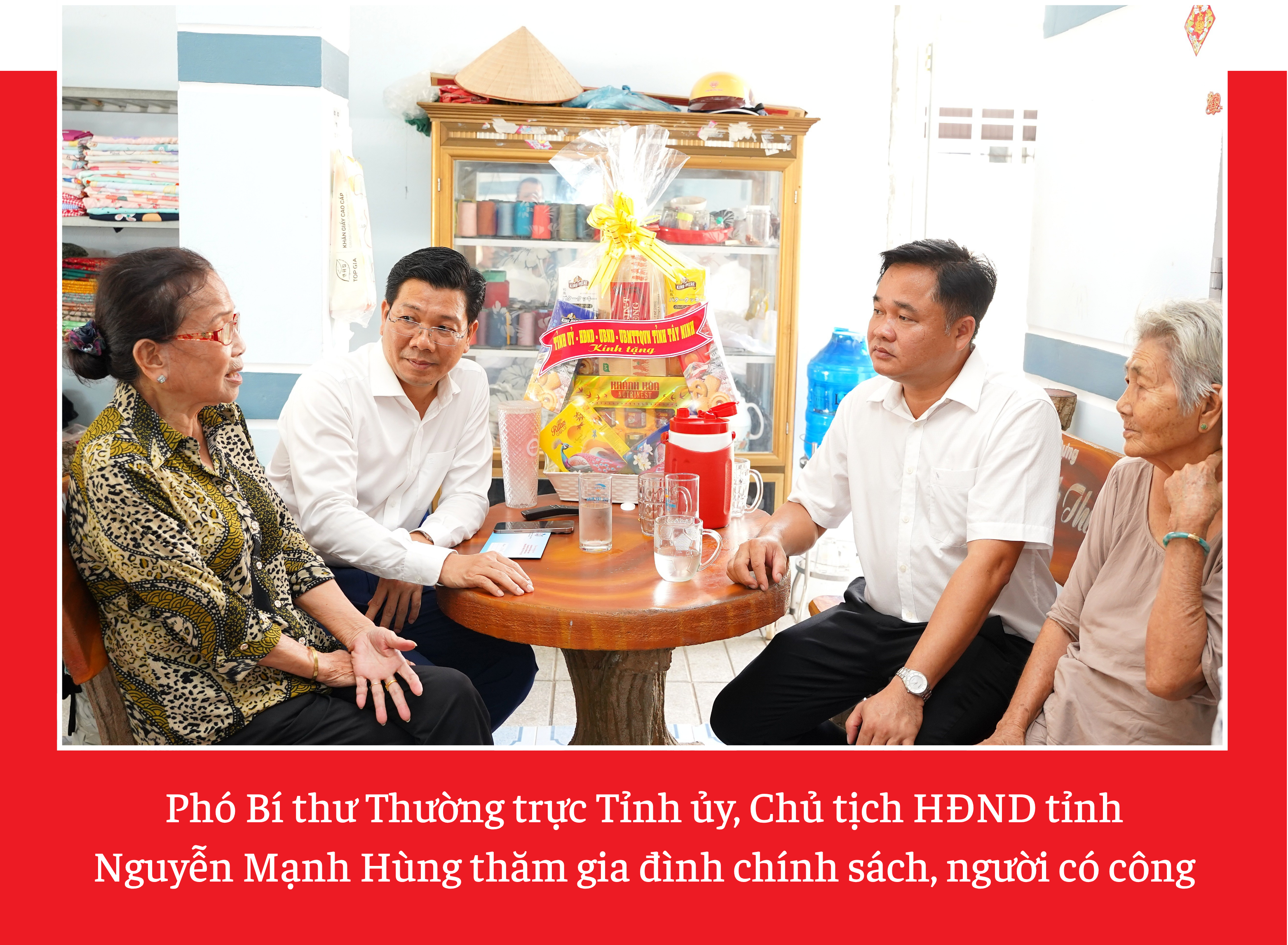 Ảnh với chú thích
