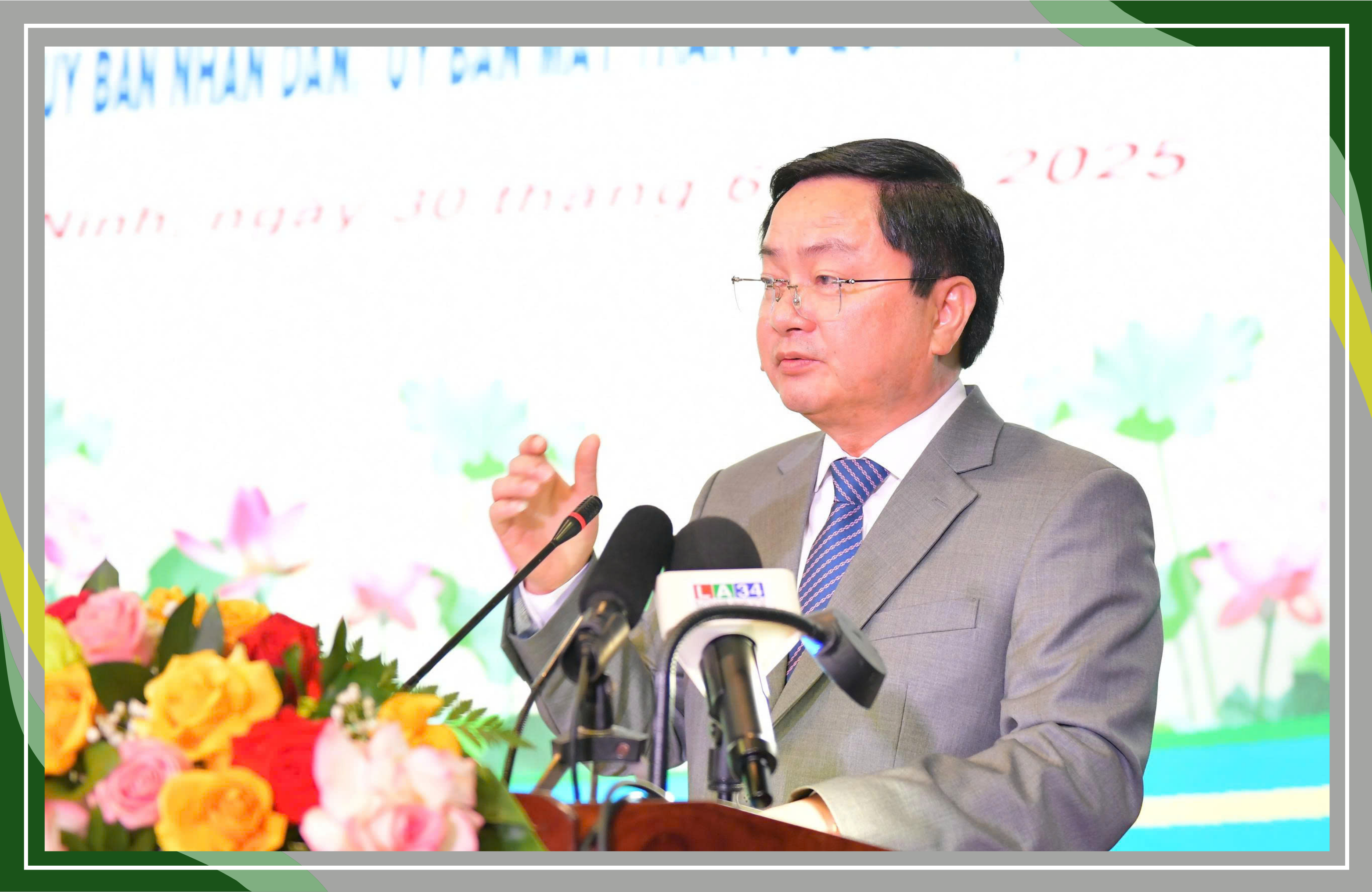 Ảnh với chú thích