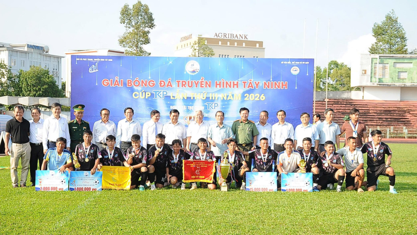 Dấu ấn Giải b&oacute;ng đ&aacute; Truyền h&igrave;nh T&acirc;y Ninh C&uacute;p TKP lần III 