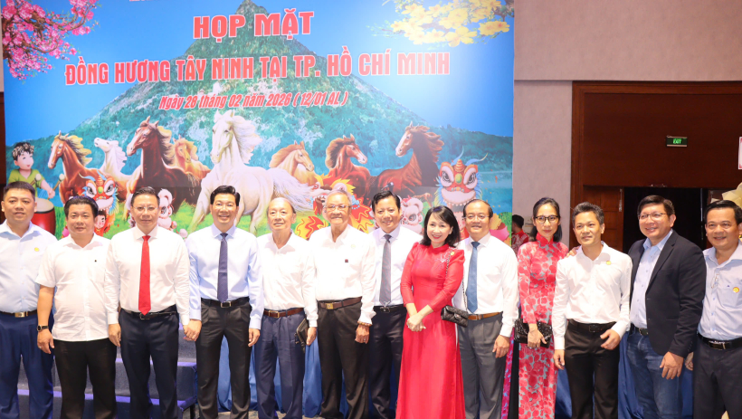 Nghĩa t&igrave;nh đồng hương