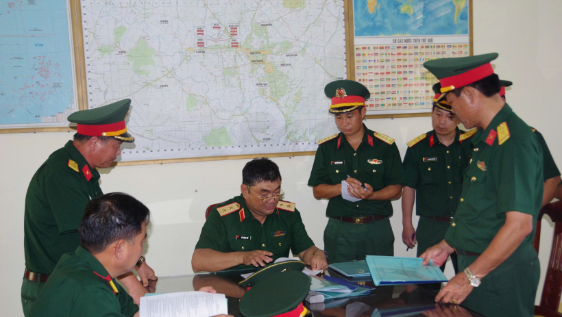 Qu&acirc;n khu 7 kiểm tra c&ocirc;ng t&aacute;c chuẩn bị huấn luyện v&agrave; đ&oacute;n chiến sĩ mới